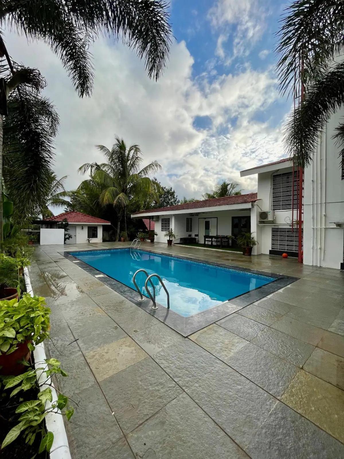 The Green Estate Resort Nashik Esterno foto